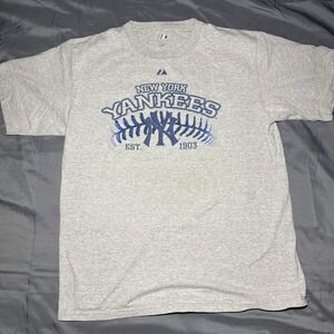 New York Yankees MLB Shirt Majestic Gray 2008 Graphic Sports Baseball Unknown Sz
